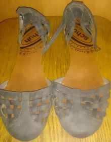 Босоніжки Босоножки ^/--/^ стильні сірі босоніжки Schuh р /--/ 38 еко шкіра ^_^^^ стильные серые босицы Schuh р /--/ 38 эко кожа - фото фото фото