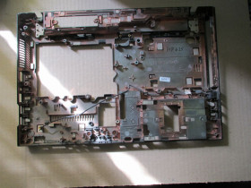 Корпуса Корпуса ^/--/^ корпус ноутбука HP 620 625 - поддон 622192-001 6070 /--/ B /--/ 0469401 ^_^^^ корпус ноутбука HP 620 625 - піддон 622192-001 6070 /--/ B /--/ 0469401 - фото фото фото