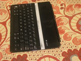 Клавіатури, стилуси Клавиатуры, стилусы ^/--/^ Bluetooth клавиатура Logitech для Ipad и не только ^_^^^ Bluetooth клавіатура Logitech для Ipad і не тільки - фото фото фото