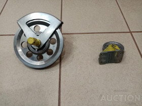 Інше Другое ^/--/^ **РЕКОМЕНДУЮ** Блок поліспас ролик троса блок троса двойна система из авіаційного бомболюка СРСР ^_^^^ **РЕКОМЕНДУЮ** Блок полиспас ролик троса блок троса двойная система из авиационного бомболюка СССР - фото фото фото
