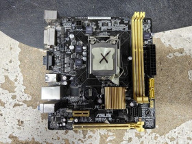 Материнські плати Материнские платы ^/--/^ Мат. плата ASUS H /--/ 81 /--/ M-R LGA /--/ 1150 H /--/ 81 PCI-E Dsub+DVI GbLAN SATA MicroATX 2 /--/ DDR /--/ 3 № НР /--/ 260503114 ^_^^^ Мат. плата ASUS H /--/ 81 /--/ M-R LGA /--/ 1150 H /--/ 81 PCI-E Dsub+DVI GbLAN SATA MicroATX 2 /--/ DDR /--/ 3 No НР /--/ 260503114 - фото фото фото