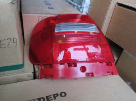Задня оптика Задняя оптика ^/--/^ Фонарь задний левый Audi A /--/ 4 B /--/ 5 97-99 седан ^_^^^ Фонар задній лівий Audi A /--/ 4 B /--/ 5 97-99 седан - фото фото фото
