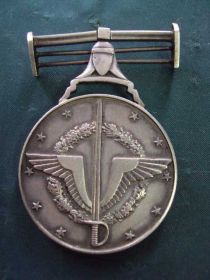 Інше Другое ^/--/^ медаль Египет военных заслуг Серебро вес 28 г №10199 ^_^^^ медаль Єгипет військових заслуг Срібло No /--/ 10199 - фото фото фото