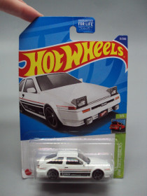 Hot Wheels Hot Wheels ^/--/^ Машинка модель автомобіль Hot Wheels Toyota AE /--/ 86 Sprinter Trueno біла тойота №19063 /--/ с ^_^^^ Машинка модель автомобиль Hot Wheels Toyota AE /--/ 86 Sprinter Trueno белая тотота No /--/ 19063 /--/ с - фото фото фото