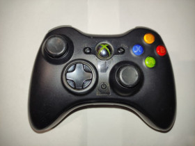 Диски з відеоіграми Диски с видеоиграми ^/--/^ Xbox 360 оригінальний контролер чорний б/в середній стан ^_^^^ Xbox 360 оригинальный контроллер черный б/в среднее состояние - фото фото фото