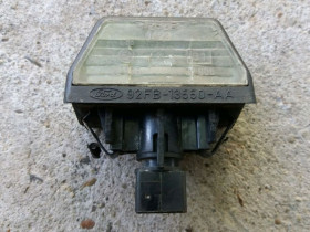 Інші автозапчастини Другие автозапчасти ^/--/^ Підсвітка номерів Форд Курєр. 92 /--/ FB /--/ 13550 /--/ BA. ^_^^^ Подсветка номеров Форд Курер. - фото фото фото