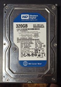 Жорсткі диски Жесткие диски ^/--/^ Жесткий диск HDD 320 Gb /Western Digital Caviar Blue WD /--/ 3200 /--/ AAJS 3.5&amp;quot; SATA /--/ 2 ^_^^^ Жорсткий диск HDD 320 Gb /Western Digital Caviar Blue WD /--/ 3200 /--/ AAJS 3.5&amp;quot; SATA /--/ 2 - фото фото фото