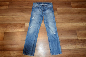 Жіночі Женские ^/--/^ Джинси Stradivarius Boyfriend Іспанія р-р XS-S ^_^^^ Джинсы Stradivarius Boyfriend Испания р-р XS-S - фото фото фото