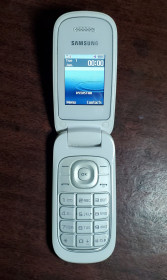 Samsung Samsung ^/--/^ Samsung e /--/ 1270 з Європи. ^_^^^ Samsung e /--/ 1270 из Европы. - фото фото фото
