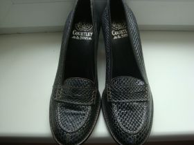 Туфлі Туфли ^/--/^ Шик! Кожаные туфли COURTLEY &amp;amp;amp;amp; SONS 37,5 р стелька 25.5 /--/ cм ^_^^^ Шик! Шкіряні туфлі COURTLEY &amp;amp;amp;amp;amp; SONS 37,5 р стелька 25.5 /--/ cм - фото фото фото