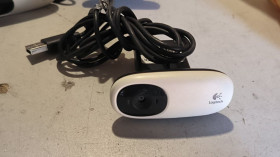 Веб-Камери Web-Камеры ^/--/^ Web камера Logitech Webcam C /--/ 110 V-U /--/ 0024 ^_^^^ Webcam C /--/ 110 V-U /--/ 0024 - фото фото фото