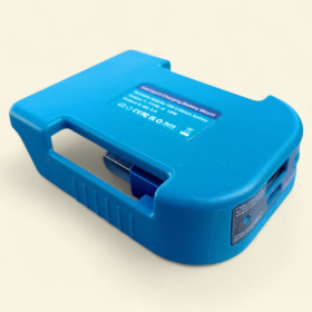 Зарядні пристрої Зарядные устройства ^/--/^ Адаптер Makita  зарядное USB Type-C  18 /--/ V 21 /--/ V DC 18650    USB 5 /--/ В 2,1 /--/ A ^_^^^ Адаптер Makita зарядне USB Type-C 18 /--/ V 21 /--/ V DC 18650 USB 5 /--/ В 2,1 /--/ A - фото фото фото