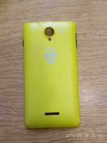 Комплектуючі для корпусів Комплектующие для корпусов ^/--/^ Prestigio РАР 5500 жёлтая  сменная  крышка новые ^_^^^ Prestigio РАР 5500 жовта змінна кришка - фото фото фото