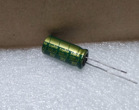 Конденсатори Конденсаторы ^/--/^ Конденсатор SANYO WG 1000 /--/ uF 25 /--/ V LowESR 105°C 10 /--/ x /--/ 23 оригинал! ^_^^^ Конденсатор SANYO WG 1000 /--/ uF 25 /--/ V LowESR 105°C 10 /--/ x /--/ 23 оригінал! - фото фото фото