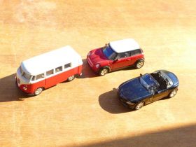 Інше Другое ^/--/^ 3 /--/ шт. - Модели  автомобилей - металл  - welly - Mini Cooper  bmw z /--/ 4  volkswagen microbus 1962 - ^_^^^ 3 /--/ шт. Моделі автомобілів - метал - welly - Mini Cooper bmw z /--/ 4 volkswagen microbus 1962 - фото фото фото