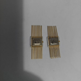 Мікросхеми Микросхемы ^/--/^ Микросхема 564 /--/ ИЕ /--/ 10, новие, одна партия, позолота, ВП. Смотрите фото/описание. Редкость. Лот 1 шт. ^_^^^ Мікросхема 564 Є10, нові, одна партія, позолота, ВП. Дивіться фото / опис. Рідкісність. Лот 1 шт. - фото фото фото