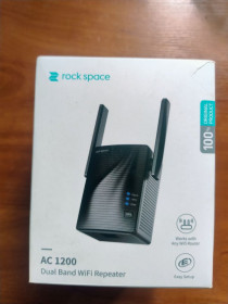 Адаптери Адаптеры ^/--/^ Wi-Fi репітер ROCK SPACE RSD /--/ 0608 1200 Мбит/с, 2.4 и 5 ГГц ^_^^^ Wi-Fi репитер ROCK SPACE RSD /--/ 0608 1200 Мбит/с, 2.4 и 5 ГГц - фото фото фото