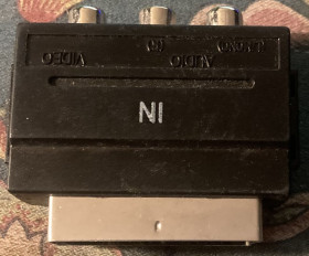 Порти, роз'єми Порты, разъемы ^/--/^ Переходник к телевизору Scart 3 rca 3 тюльпана. Б/у. Рабочий! ^_^^^ Перехідник до телевізора Scart 3 rca 3 тюльпана. Б/у. Робітник! - фото фото фото