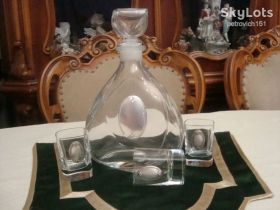 Кухонне начиння, посуд, столове срібло Кухонная утварь, посуда, столовое серебро ^/--/^ Набор Италия Графин Стопки Медальоны из Пластин Серебро 925 проба №368 ^_^^^ Набір Італія Графін Стопки Медальйони з Пластін Срібло 925 проба No /--/ 368 - фото фото фото