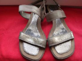 Босоніжки Босоножки ^/--/^ Стильные кожаные босоножки Clarks.Англия 37 /--/ р ^_^^^ Стильні шкіряні босоніжки Clarks.Англія 37 /--/ р - фото фото фото