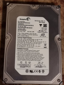 Жорсткі диски Жесткие диски ^/--/^ 60% hdd 3.5 250 гб seagate barracuda 7200.10 59.7/60.5 st /--/ 3250620 /--/ as жесткий диск сигейт ^_^^^ 60% hdd 3.5 250 гб seagate barracuda 7200.10 59.7/60.5 st /--/ 3250620 /--/ as жорсткий диск сигейт - фото фото фото