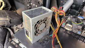 Блоки живлення Блоки питания ^/--/^ Блоки живлення Logic Power MATX-400 /--/ W SFX ^_^^^ Logic Power MATX-400 /--/ W SFX - фото фото фото