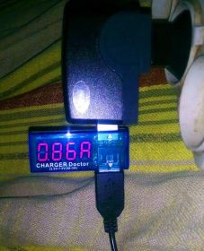 Зарядні пристрої Зарядные устройства ^/--/^ Цифровой USB тестер USB амперметр вольтметр ^_^^^ Цифровий USB тестер USB амперметр вольтметр - фото фото фото