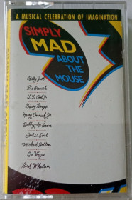 Касети Кассеты ^/--/^ VARIOUS Simply Mad About The Mouse. Cassette US ^_^^^ VARIOUS Simply Mad About The Mouse Cassette US - фото фото фото