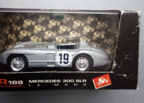 : Закордонні : Зарубежные ^/--/^ Brumm 1:43 Mercedes Benz 300 SLR #19 Le Mans - фото фото фото