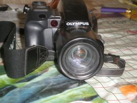 Вінтажні фотоапарати Винтажные фотоаппараты ^/--/^ Зеркальный пленочный фотоаппарат Olympus IS-1000 в отличном состоянии батареи новые с бочком и фотоувеличителем ^_^^^ Дзеркальний плівковий фотоапарат Olympus IS-1000 у відмінному стані батареї нові з бочком і фотозбільшувачем - фото фото фото