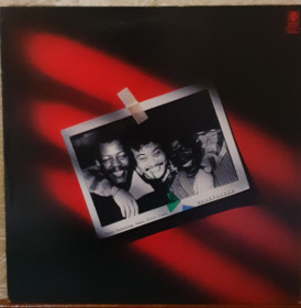 Платівки Пластинки ^/--/^ Платівка  Fumio Karashima Meets Elvin Jones ‎– Moonflower ^_^^^ Пластинка Fumio Karashima Meets Elvin Jones - Moonflower - фото фото фото