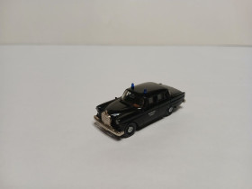 : : ^/--/^ Службовий транспорт, пожежний MB 190. BREKINA 1:87 H /--/ 0  (11410). ^_^^^ Служебный транспорт, пожарный MB 190. BREKINA 1:87 H /--/ 0 (11410). - фото фото фото