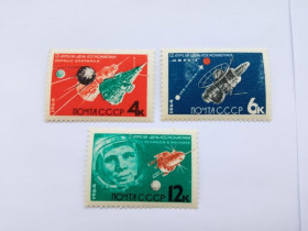 СРСР - СССР - ^/--/^ СССР 1964 г. ДЕНЬ КОСМОНАВТИКИ. № 3012-3014 (2926-2928), серия, чистые. ^_^^^ СРСР 1964 р. День космонавтики. No 3012-3014 (2926-2928), серія, чисті. - фото фото фото