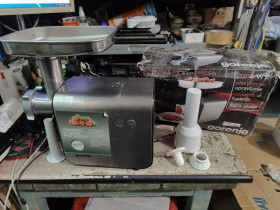 М'ясорубки Мясорубки ^/--/^ Мясорубка Gorenje MG /--/ 2000 /--/ XE № 24141112/1 ^_^^^ М'ясорубка Gorenje MG /--/ 2000 /--/ XE No 24141112 - фото фото фото