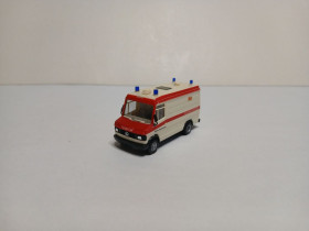 : : ^/--/^ Службовий транспорт, медичний MB 609 D. HERPA 1:87 H /--/ 0  (31518). ^_^^^ Служебный транспорт, медицинский MB 609 D. HERPA 1:87 H /--/ 0 (31518). - фото фото фото