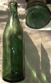 Пляшки Бутылки ^/--/^ СССР бутылка винная, вино, 500 грамм, 1950  год   /2/ ^_^^^ СРСР пляшка винна, вино, 500 грам, 1950 рік /2/ - фото фото фото