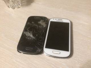 Samsung Samsung ^/--/^ телефоны Samsung Galaxy S III mini GT-I /--/ 8190 на запчасти 2 /--/ шт ^_^^^ телефони Samsung Galaxy S III mini GT-I /--/ 8190 на запчастини 2 /--/ шт - фото фото фото