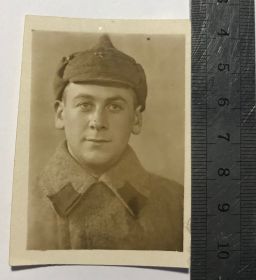 Листи, фото Письма, фото ^/--/^ Фото будёновка Ленинград 1938 головной убор военнослужащих Рабоче-крестьянской Красной армии РККА ^_^^^ Фото буденівка Ленінград 1938 головний убір військовослужбовців Робітничо-селянської Червоної армії РСЧА - фото фото фото