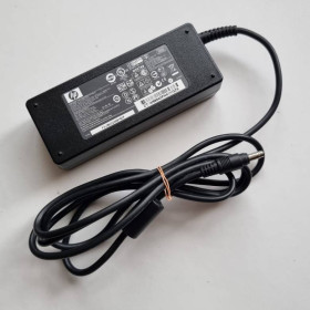 Акумулятори Аккумуляторы ^/--/^ Зарядка для ноутбука HP 90 /--/ W 19 /--/ V 4.74 /--/ A (4.8*1.7 /--/ mm чорний штекер) б/в Оригінал / Блок живлення PPP /--/ 012 /--/ H ^_^^^ Зарядка для ноутбука HP 90 /--/ W 19 /--/ V 4.74 /--/ A (4.8 /--/ x /--/ 1.7 /--/ mm черный штекер) б/у Оригинал / Блок питания PPP /--/ 012 /--/ H - фото фото фото
