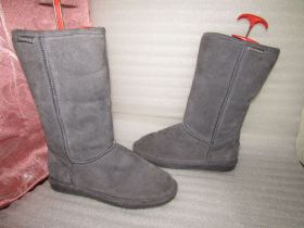УГГІ (UGG) УГГИ (UGG) ^/--/^ САПОГИ УГГИ ПОЛНОСТЬЮ НАТУРАЛЬНАЯ ОВЧИНА~ BEARPAW ~ р 40 /7 ^_^^^ САПОГИ УГГИ ПОВНІСТЮ НАТУРАЛЬНА ВОВЧИНА~ BEARPAW ~ р 40/7 - фото фото фото