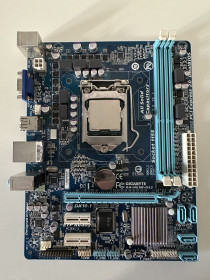 Материнські плати Материнские платы ^/--/^ Материнская плата Gigabyte GA-H /--/ 61 /--/ M-DS /--/ 2 s /--/ 1155 + Процесор i /--/ 5 2400 ^_^^^ Материнская плата Gigabyte GA-H /--/ 61 /--/ M-DS /--/ 2 s /--/ 1155 + Процессор i /--/ 5 2400 - фото фото фото