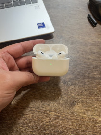 Навушники Наушники ^/--/^ Air pod 2  ( лайтинг ) в хорошем состоянии ^_^^^ Air pod 2 (лайтинг) у хорошому стані - фото фото фото