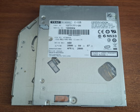 Приводи Приводы ^/--/^ Оптичний привід щілинний Teac DVD±RW IDE DV-W /--/ 28 /--/ SL ^_^^^ Оптический привод щелевой Teac DVD±RW IDE DV-W /--/ 28 /--/ SL - фото фото фото