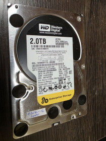 Жорсткі диски Жесткие диски ^/--/^ 2000 /--/ Gb 2 /--/ Tb 3,5 SATA /--/ 3 64 /--/ Mb WD /--/ 2003 /--/ FYYS Western Digital жорсткий диск   (4306-16) ^_^^^ 2000 /--/ Gb 2 /--/ Tb 3,5 SATA /--/ 3 64 /--/ Mb WD /--/ 2003 /--/ FYYS Western Digital жесткий диск (4306-16) - фото фото фото