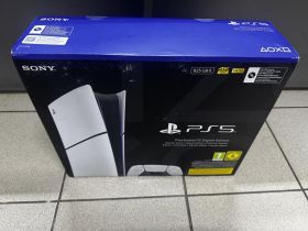 Sony Sony ^/--/^ Стационарная игровая приставка Sony PlayStation 5 Digital Edition 825 /--/ GB без дисковода Новая! ^_^^^ Стаціонарна ігрова приставка Sony PlayStation 5 Digital Edition 825 /--/ GB без дисковода Нова! - фото фото фото