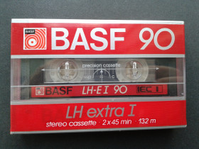 Касети Кассеты ^/--/^ Аудиокассета BASF LH extra I 90 ^_^^^ Аудіокасет BASF LH extra I 90 - фото фото фото
