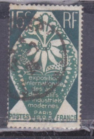 Франція Франция ^/--/^ Франция 1925 МЕЖДУНАРОДНАЯ ВЫСТАВКА СОВРЕМЕННОЕ ИСКУССТВО ЦВЕТОЧНАЯ ВАЗА СТАНДАРТ КЛАССИКА Mi.178 гашёная ^_^^^ Франція 1925 МІЖНАРОДНА ВИСТАВКА СУЧАСНЕ МИСТЕЦТВО КВІТЧНА ВАЗА СТАНДАРТ КЛАСИКА Mi.178 гашена - фото фото фото