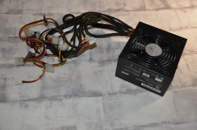 Блоки живлення Блоки питания ^/--/^ Блок питания High Power HP-500-A /--/ 12 /--/ S, 500 /--/ Вт не исправный ^_^^^ Блок живлення High Power HP-500-A /--/ 12 /--/ S, 500 /--/ Вт несправний - фото фото фото