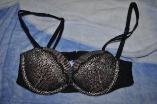 Бюстгальтери Бюстгальтеры ^/--/^ БЮСТГАЛТЕР VICTORIAS SECRET ^_^^^ Бюстгалтер VICTORIAS SECRET - фото фото фото