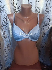 Бюстгальтери Бюстгальтеры ^/--/^ Красивий бюстгальтер 75 /--/ c skin to skin ^_^^^ Красивый бюстгальтер 75 /--/ c skin to skin - фото фото фото